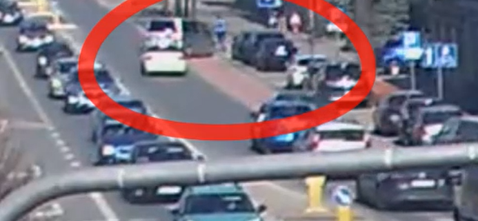 Kierowco, uważaj na cyklistów. Nagranie ku przestrodze