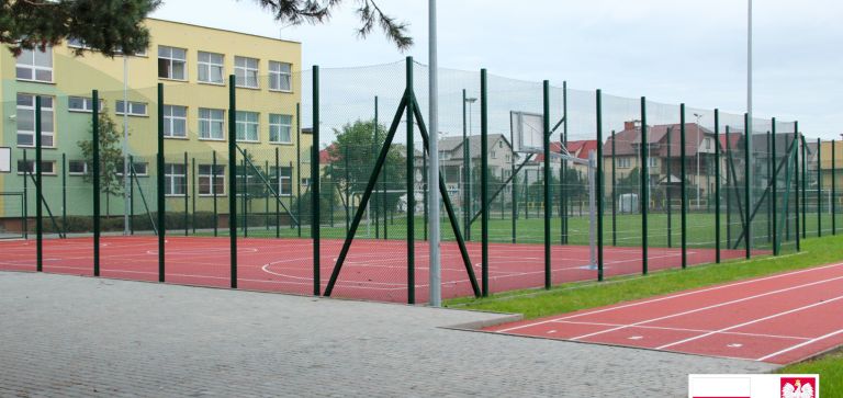 Modernizacja kompleksu sportowego „Moje Boisko – ORLIK 2012" w ZSZ nr 3 przy ul. S. Jaracza w Ostrołęce