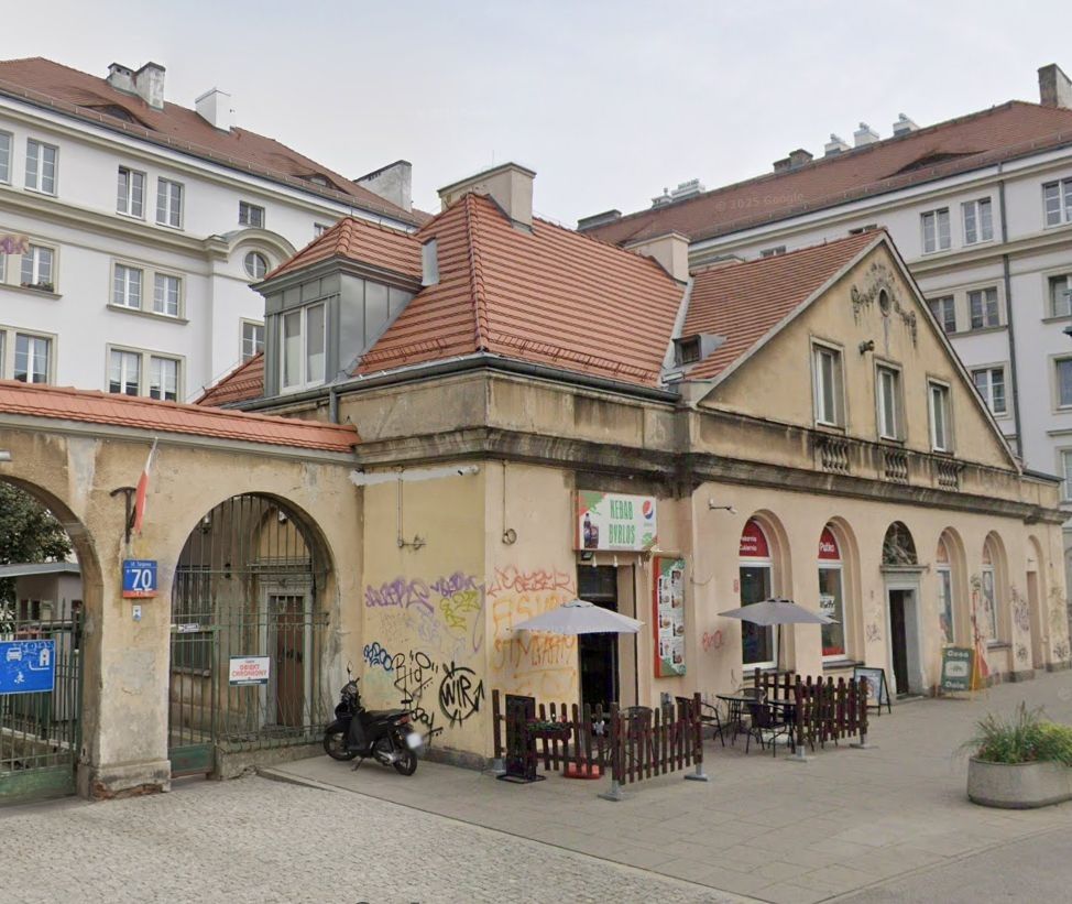 Targowa 70 – przynależąca do budynku kordegarda czeka na remont