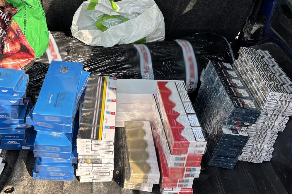 Uderzenie w nielegalny handel papierosami. Mławscy kryminalni zabezpieczyli tytoń o wartości ponad 430 tys. zł