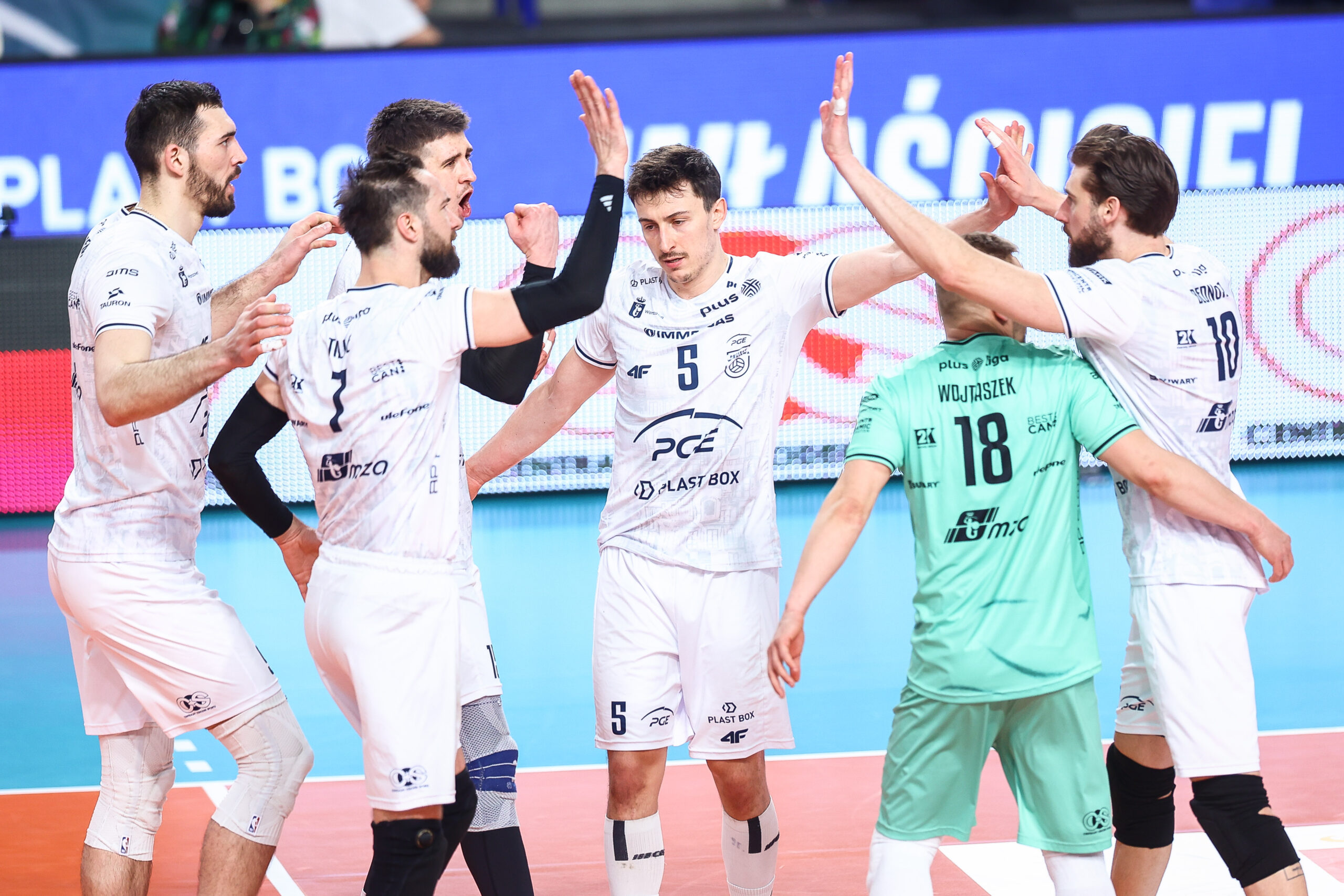 Znakomity start play-offów! PGE Projekt Warszawa rozbija Jastrzębski Węgiel 3:0