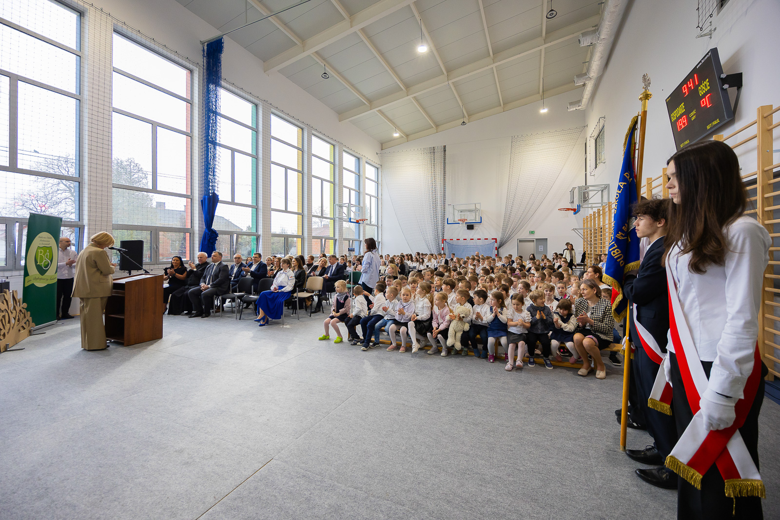 Baśniowe święto w Lesznowoli. Pierwszy taki Dzień Patrona w nowej szkole