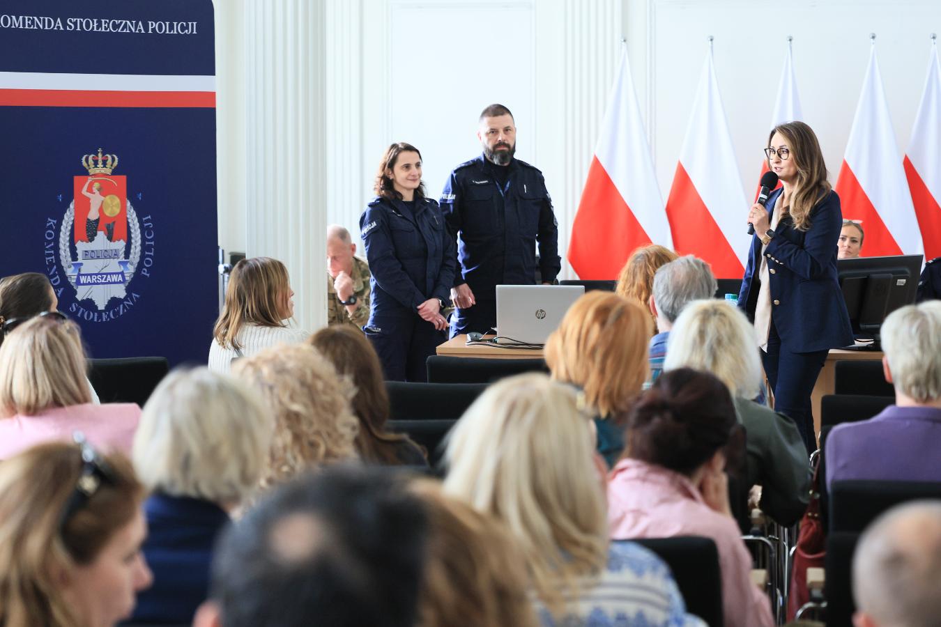 Bezpieczeństwo w szkołach - cykl szkoleń dla kierownictwa warszawskich placówek oświatowych