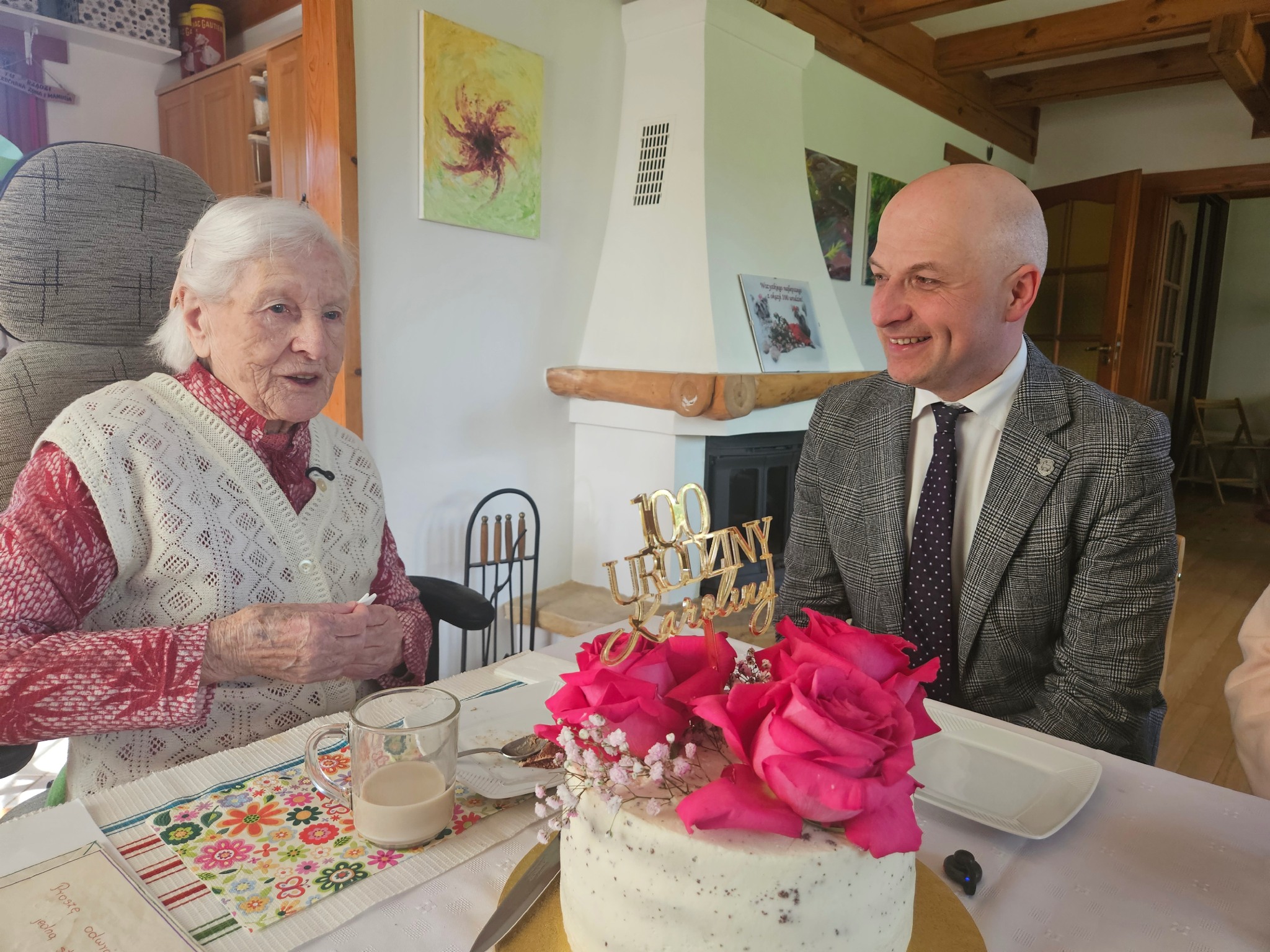 Burmistrz odwiedził stulatkę