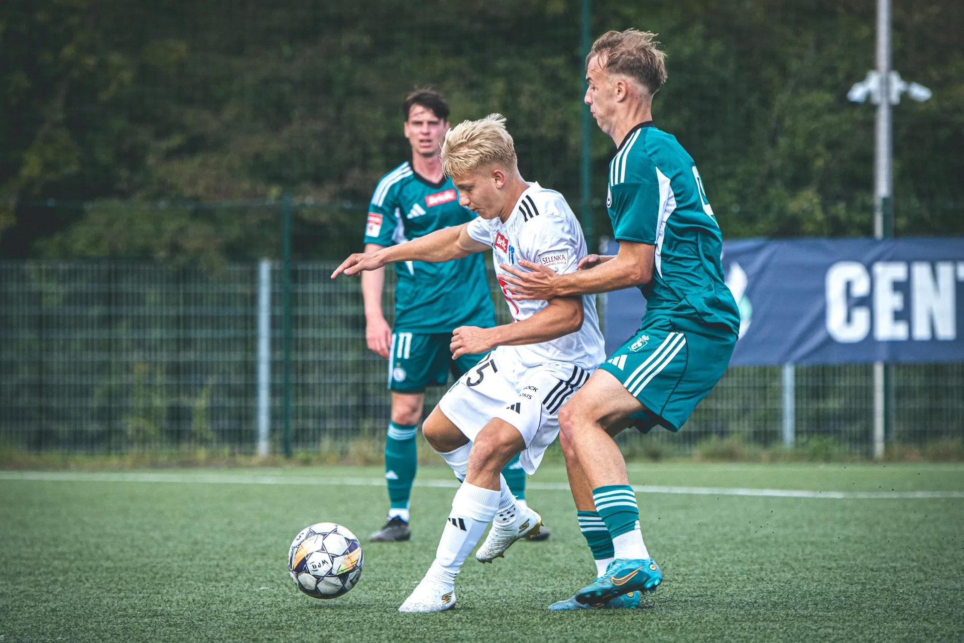 III liga. W starciu dwójek Legia okazała się lepsza