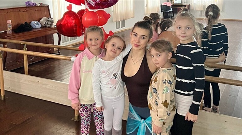 Jak młoda krew wpływa na lokalne społeczności: Historia Diany Hunkinej z Gródka