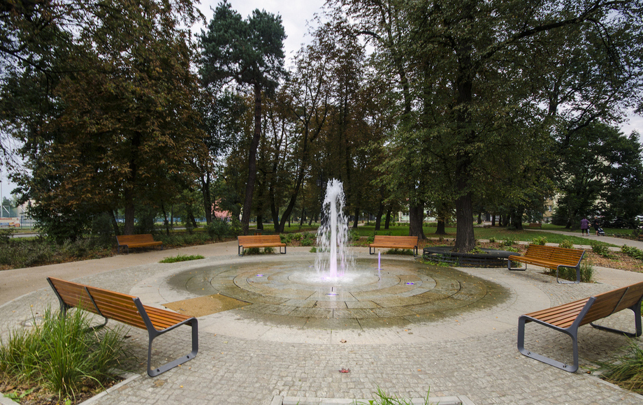 Ławki i stojaki będą czystsze