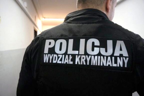 Nieuczciwy pracownik magazynu został zatrzymany przez sierpeckich policjantów