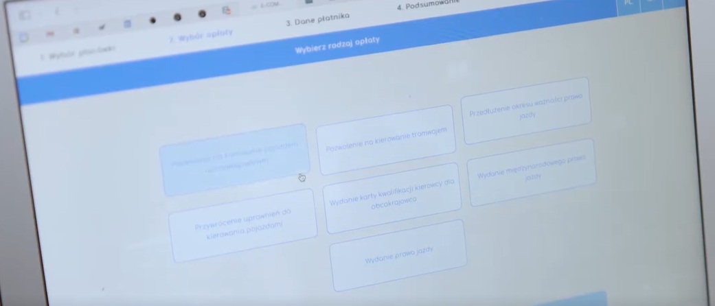 Nowy system bezgotówkowych płatności w Urzędzie Miejskim w Płońsku