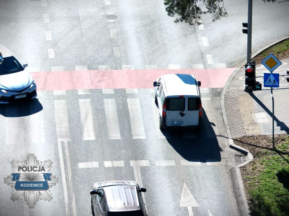 Policyjny dron obserwował zachowanie kierowców w powiecie kozienickim