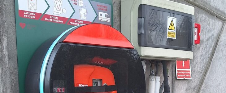 Ponad 50 defibrylatorów w Płocku dostępnych