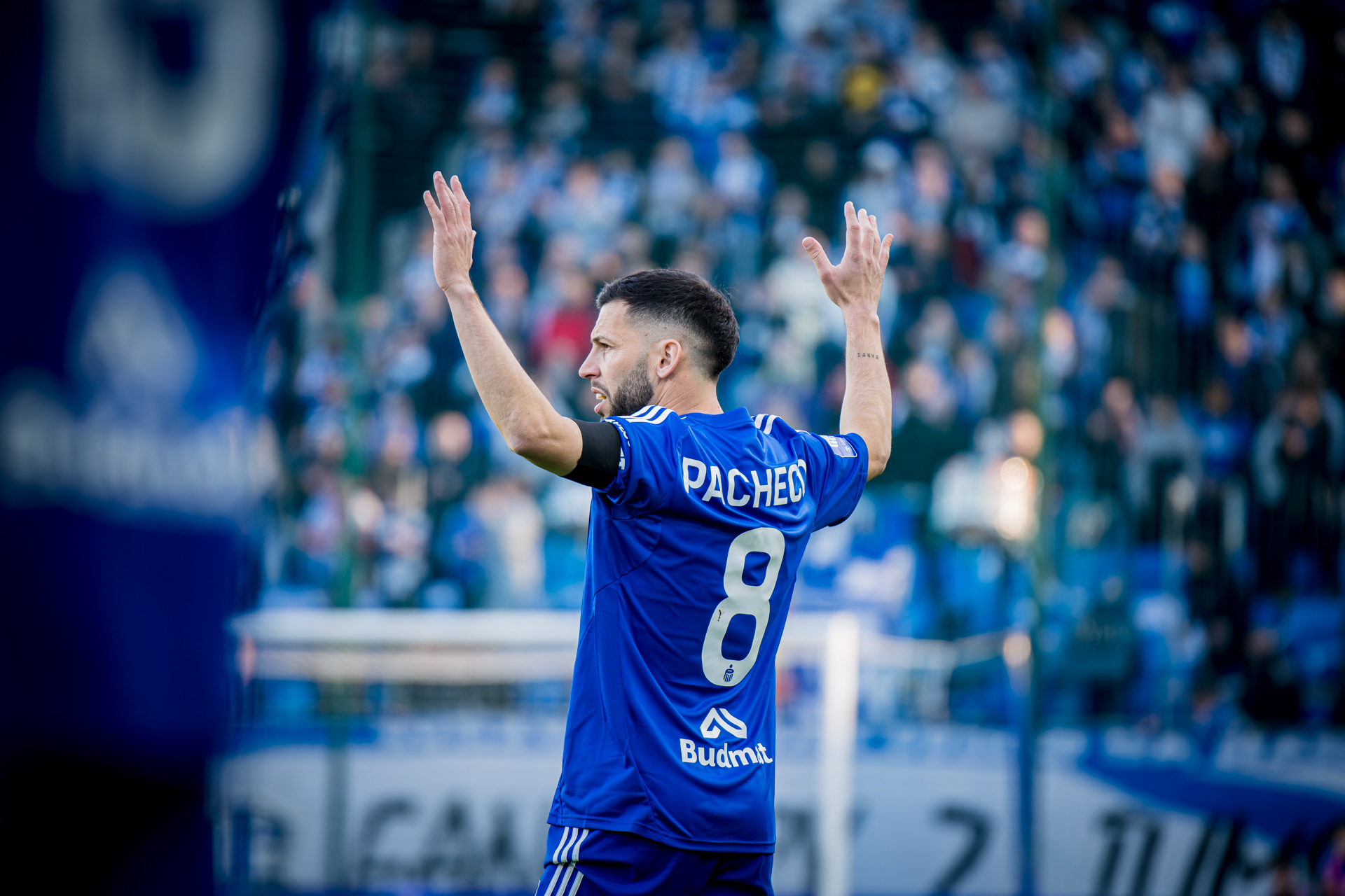 Raport kartkowy: Pacheco w niebezpieczeństwie