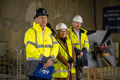 Tunel tramwajowy na Ochocie został połączony z Dworcem Zachodnim