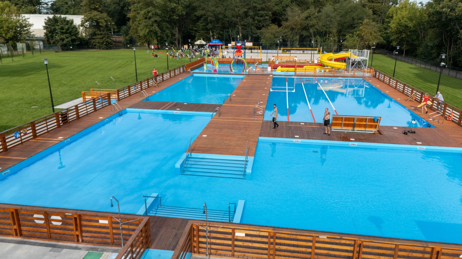 Zagłosuj na baseny przy ul. Farbiarskiej w plebiscycie „Modernizacja Roku