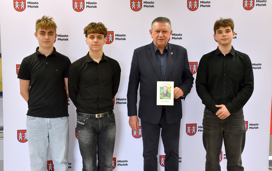 Zaproszenie na uroczystość zakończenia roku szkolnego absolwentów