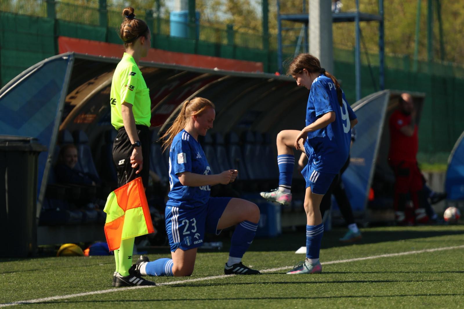2 Liga kobiet: Trzy punkty na długi weekend