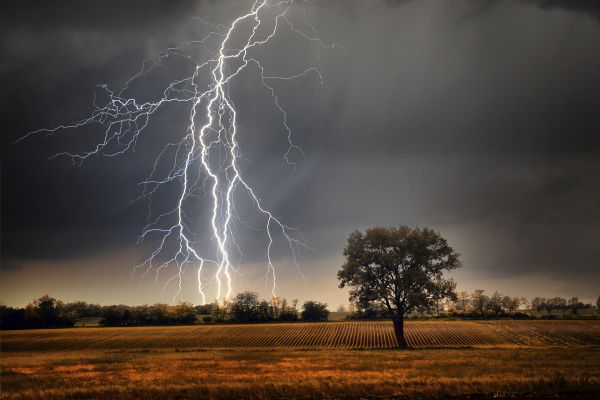 Burze - ostrzeżenie meteorologiczne nr 49