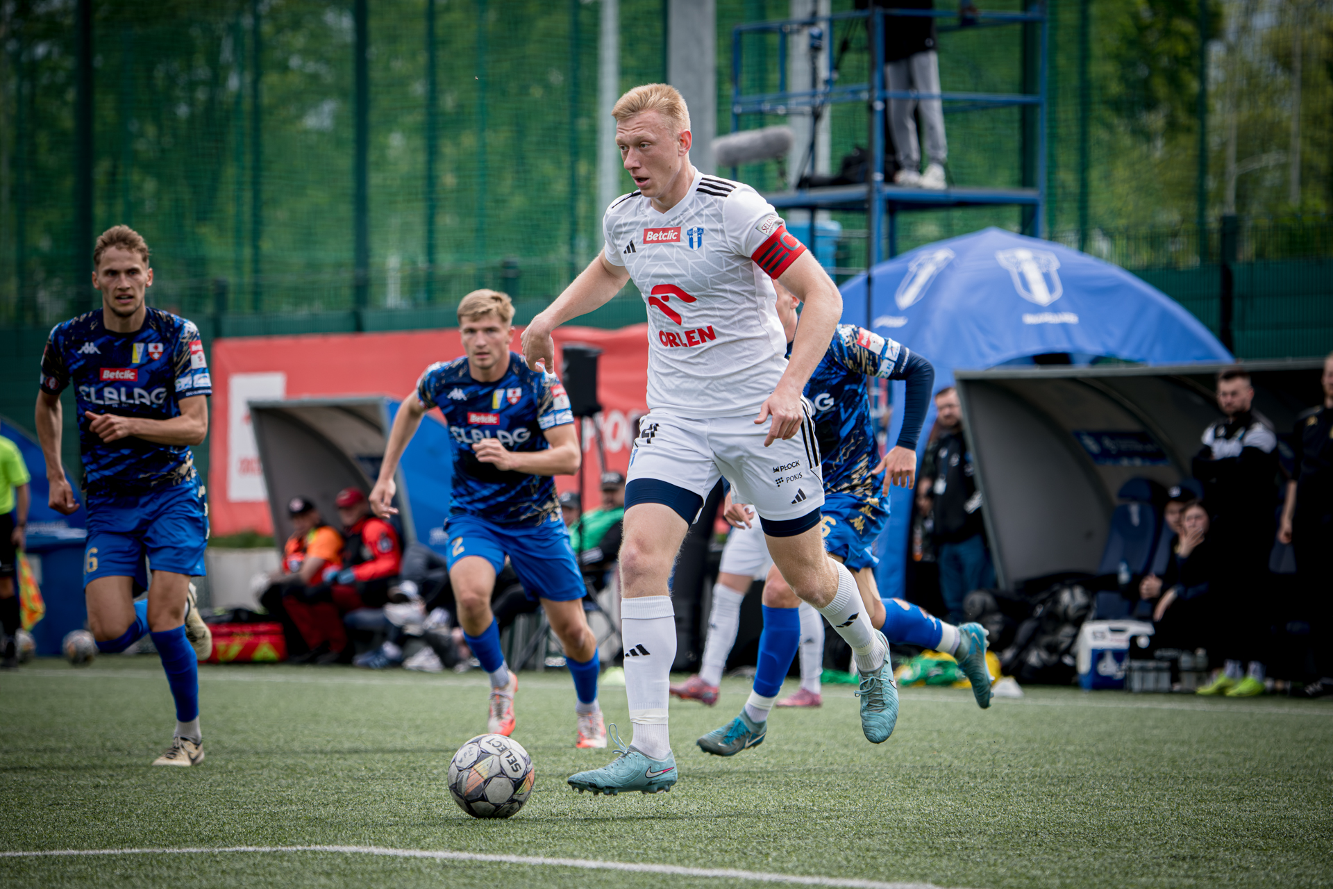 III liga. Remis po rzutach karnych