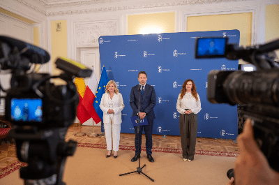 Warszawa dokonała transkrypcji aktu ślubu osób jednej płci
