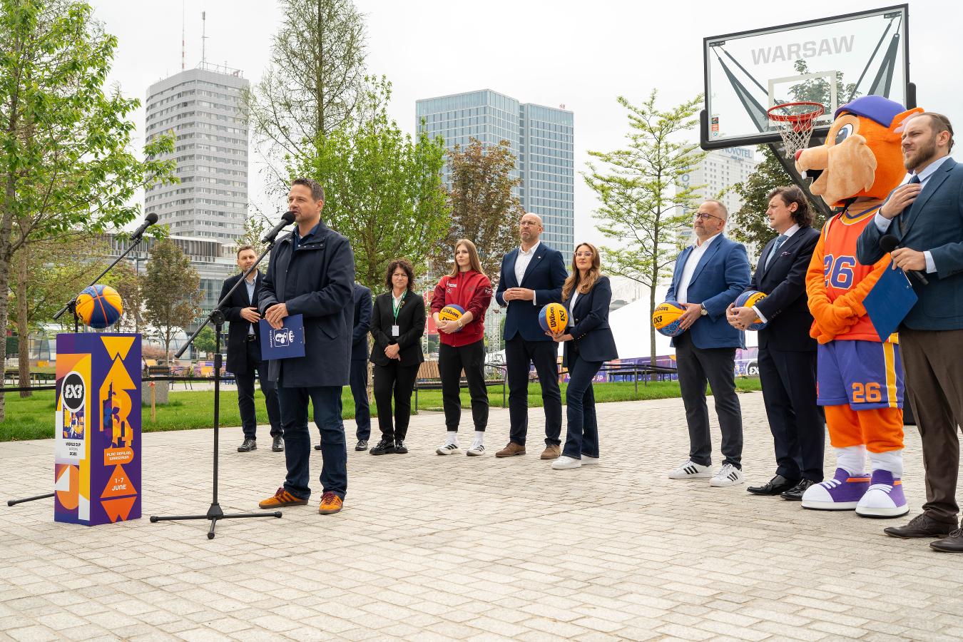 Warszawa gospodarzem Mistrzostw Świata w Koszykówce 3x3 – Plac Centralny staje się sportowym sercem stolicy