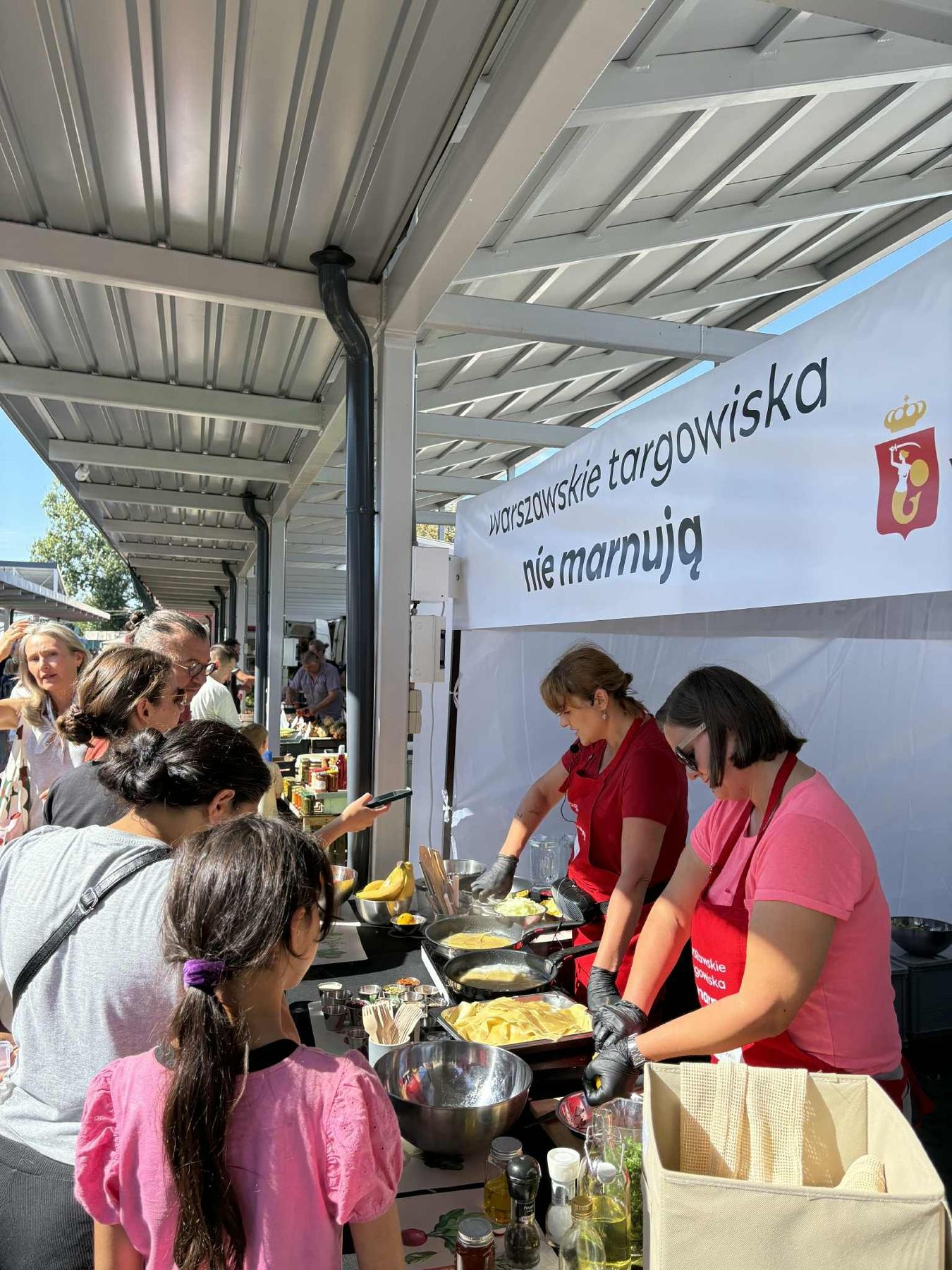 Warszawskie targowiska zapraszają na kulinarne warsztaty i gotowanie